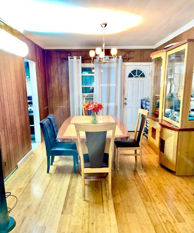Lga Airport 3 Mins, 3 Bedroom Duplex House, Parking And Private Backyard, 9Mins Subway! New York Exteriér fotografie